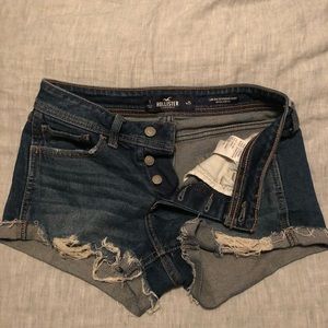 Hollister jean shorts- size 1, w 25